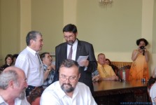 Medicii Calin Tataru si Adrian Ionescu, premiati de Clubul Rotary