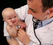 Vaccinarea copiilor, o responsabilitate colectiva