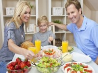 Dieta recomandata de specialisti intre festinul de Paste si gratarul de 1 Mai