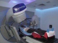 Criza centrelor de radioterapie il ingrijoreaza si pe ambasadorul SUA la Bucuresti