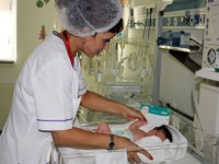 De la anul, testare audiometrica pentru nou nascuti si screening neonatal pentru depistarea fenilcetonuriei