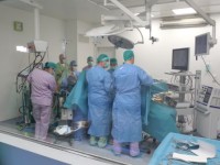 Ritm infernal in spitalele din Capitala: sapte chirurgi opereaza un singur pacient