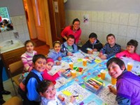 19 proiecte pentru copii si tineri cu nevoi speciale, finantate de Mol Romania