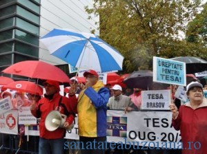 Sindicalistii din Sanatate au protestat, in ploaie