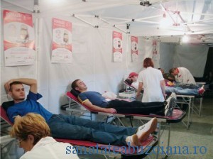 Studentii bucuresteni au donat 300 de litri de sange