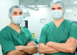 Neurochirurgii care au lasat Parisul pentru Romania au demisionat de la Spitalul Colentina