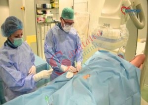 Primul stimulator cardiac cu funcție autoRMN implantat în România