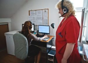 Aproape 11.000 de apeluri recepționate în 2017 la call-center-ul  AloPedi