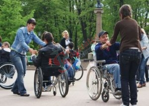 Noi măsuri în beneficiul persoanelor cu dizabilități, adoptate în ultima ședință de Guvern