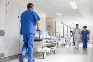 Peste 20 de manageri de spitale, sancţionaţi de Ministerul Sănătății