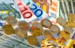 Final de an cu euro la „clasicul” 4,66 lei