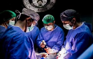 A crescut numărul transplanturilor de țesut osos realizate la Spitalul Militar Central