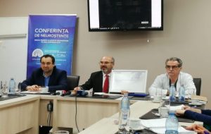 România devine centru internațional de pregătire în chirurgia spinală