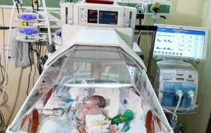 Salvați Copiii  alocă un milion de euro în 2020, pentru dotarea secțiilor de nou-născuți