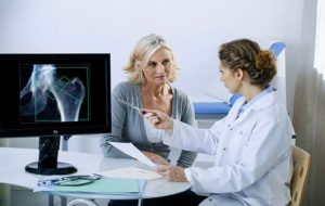 Platformă dedicată managementului osteoporozei, lansată în mediul on-line