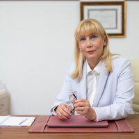 Prof. dr. Anca Buzianu