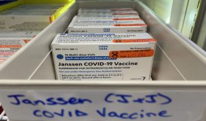 Primul vaccin anti-COVID cu administrare fără rapel, autorizat în țările UE