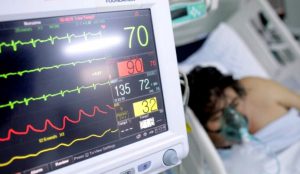 Criză de medici, de paturi ATI și de medicamente în spitalele care tratează pacienți infectați cu noul coronavirus
