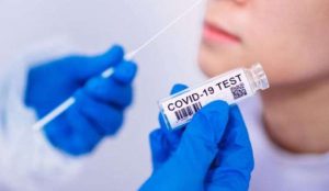 Încep testările la SARS-CoV-2 în cabinetele medicilor de familie
