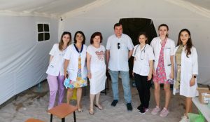 Peste 2000 de români, consultați gratuit în cadrul campaniei organizată de UMF „Carol Davila” pe litoral