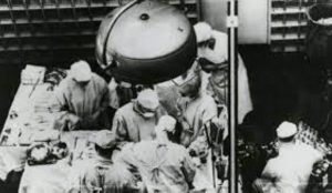 Se împlinesc 67 de ani de la realizarea primului transplant reușit din lume