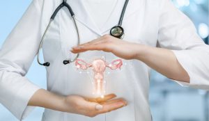 Un nou semnal de alarmă tras de comunitatea medicală: cancerul ovarian ucide cele mai multe femei