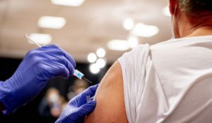 E oficial, vaccinarea impotriva COVID se va face exclusiv în cabinetele medicilor de familie