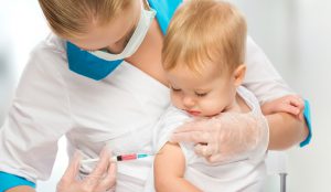 De Mărțișor, medicii de familie buzoieni primesc 2.500 de doze de vaccin ROR