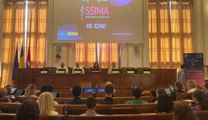Cel mai modern robot chirurgical din lume, prezentat la SSIMA 2022