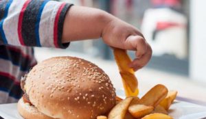 Semnal de alarmă: obezitatea infantilă tinde să se dubleze
