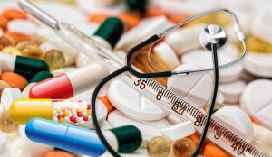Ministrul Sănătății așteaptă aviz favorabil de la Bruxelles pentru suspendarea exportului unor medicamente. Distribuitorii contestă măsura