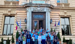 Studenți din țări europene, inițiați în Hematologie, la București
