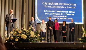 Echipa Centrului de Transplant Renal din Iași, desemnată „Echipa medicală a anului”